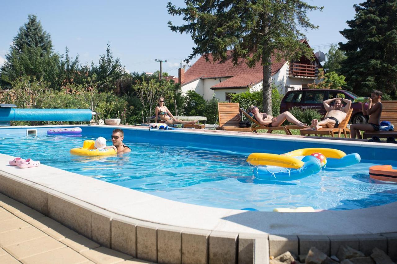 Bed & Breakfast Pelso Panzio Balatonmáriafürdő