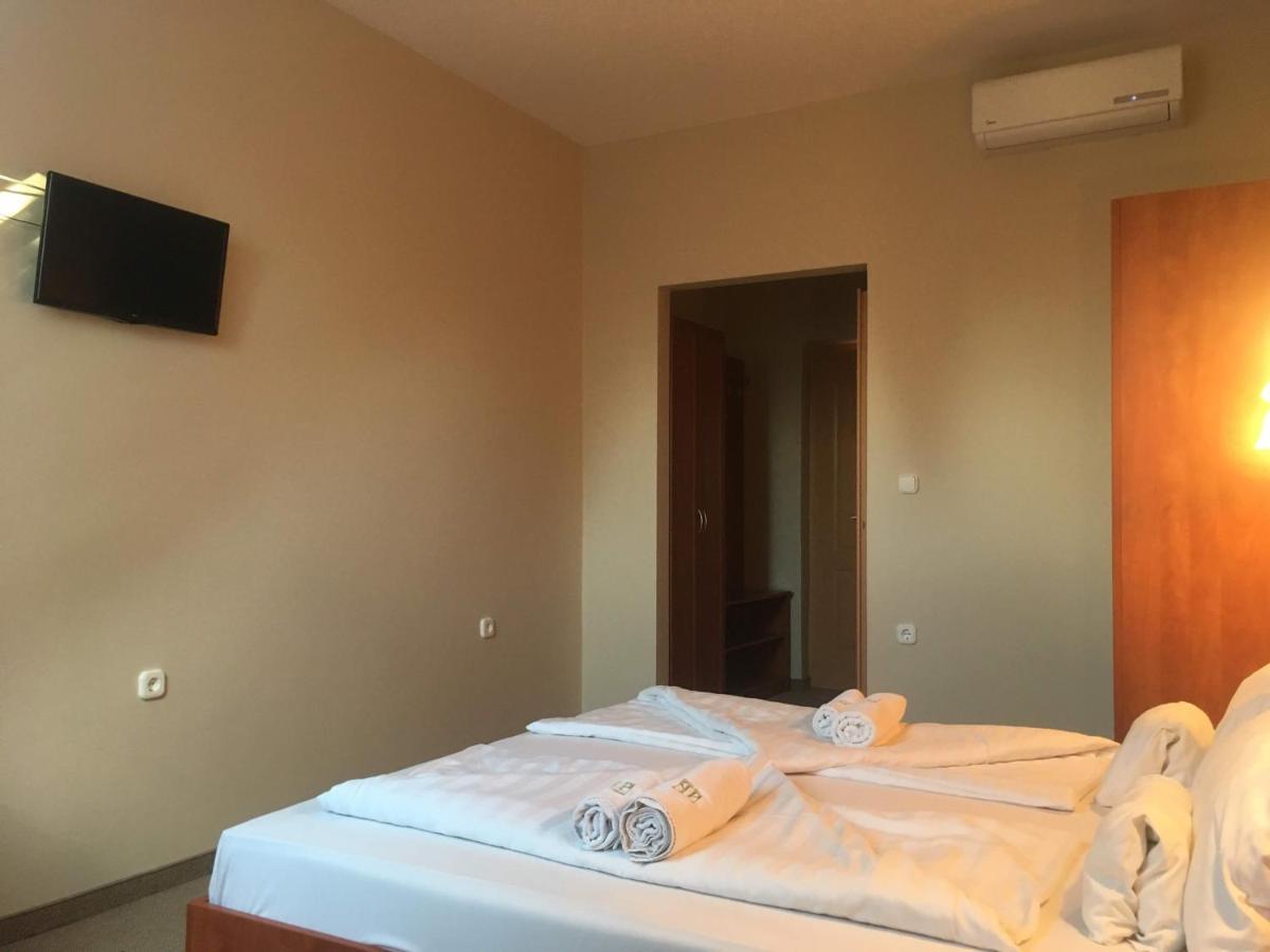 Bed & Breakfast Pelso Panzio *