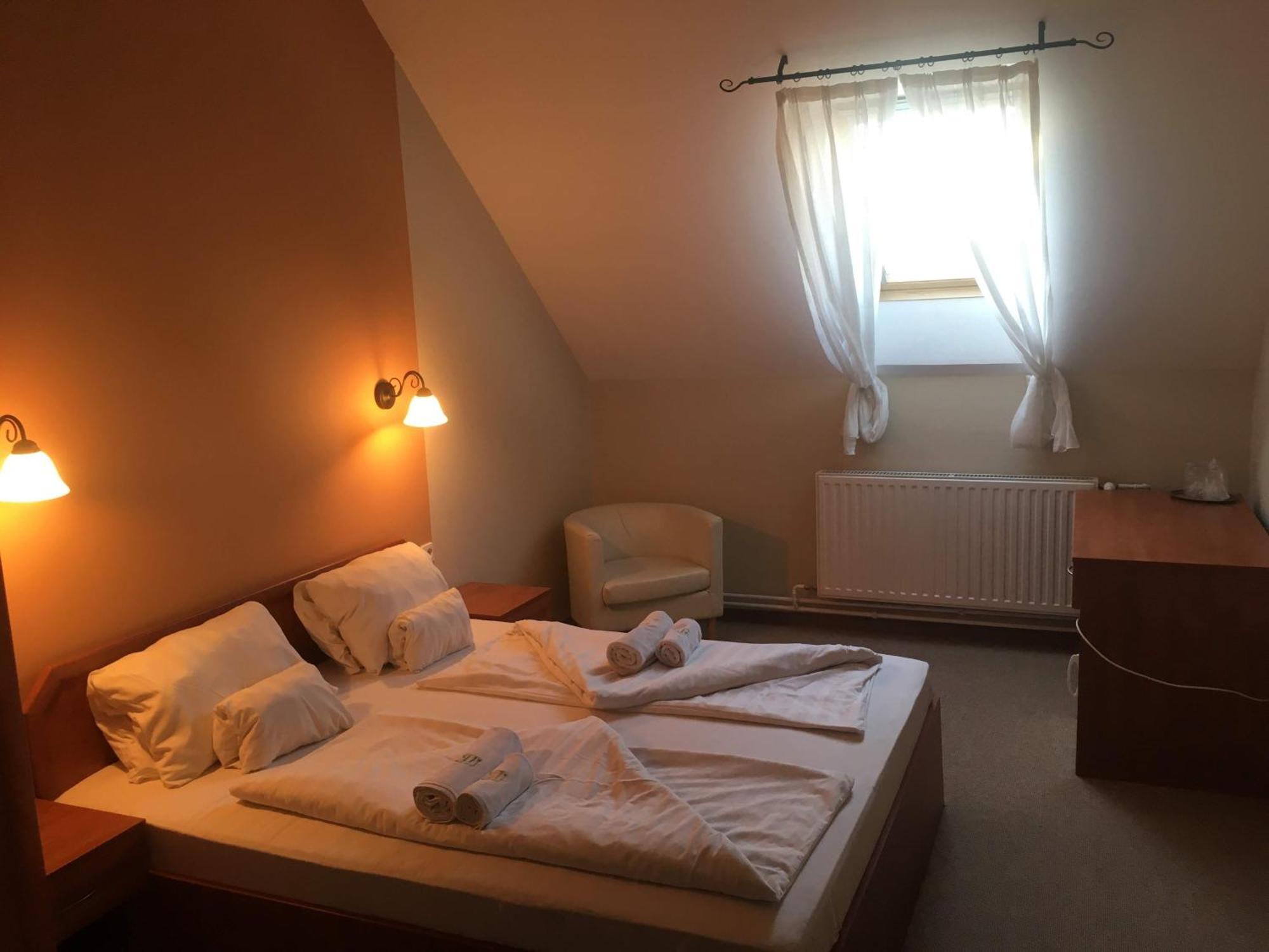 Pelso Panzio Bed & Breakfast